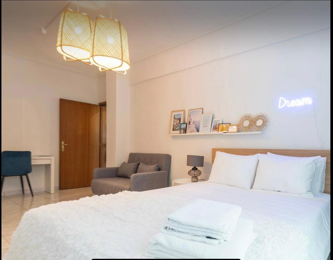Χαλαρωτική Φωλιά Με Υδρομασάζ Appartement Thessaloniki Buitenkant foto