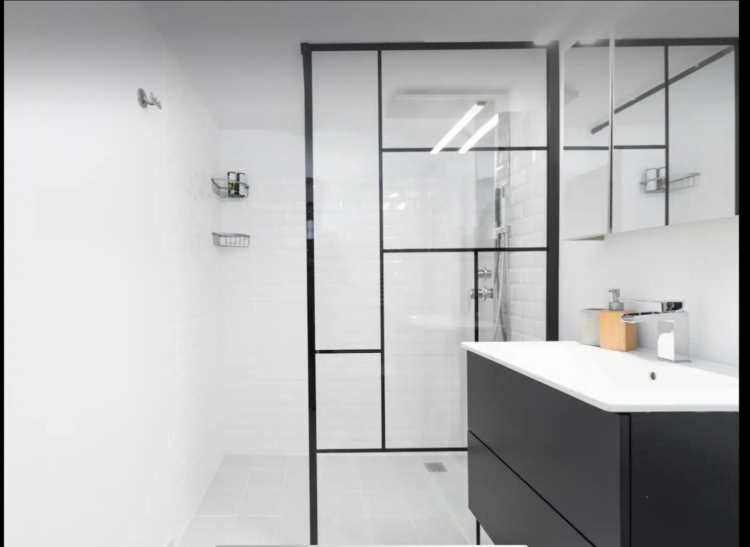 Χαλαρωτική Φωλιά Με Υδρομασάζ Appartement Thessaloniki Buitenkant foto