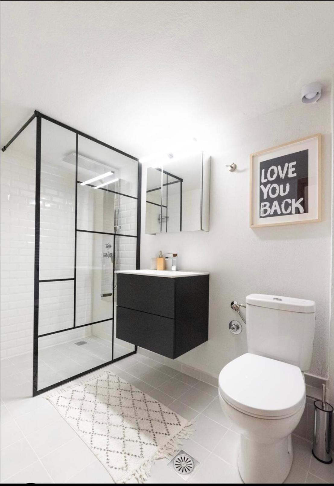 Χαλαρωτική Φωλιά Με Υδρομασάζ Appartement Thessaloniki Buitenkant foto